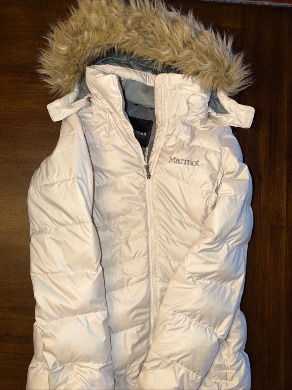 Marmot 700 Fill Down Women's Cream Long Puffer Jacket Coat Hooded Sz XS 🔥🔥
